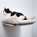 Полочка-лежанка настенная для кошек «Риоко»  для кошек из мебельного флока 
